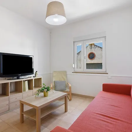 1 De Dezembro T2 Apartament